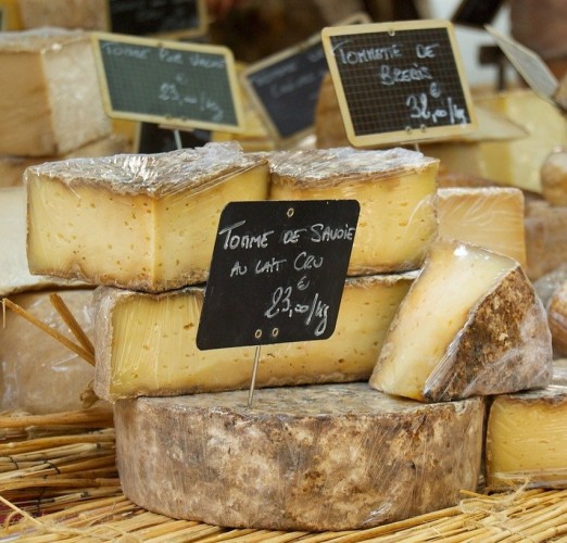 Les Fromages Régionaux Français : Un Voyage Gourmand à Travers la France